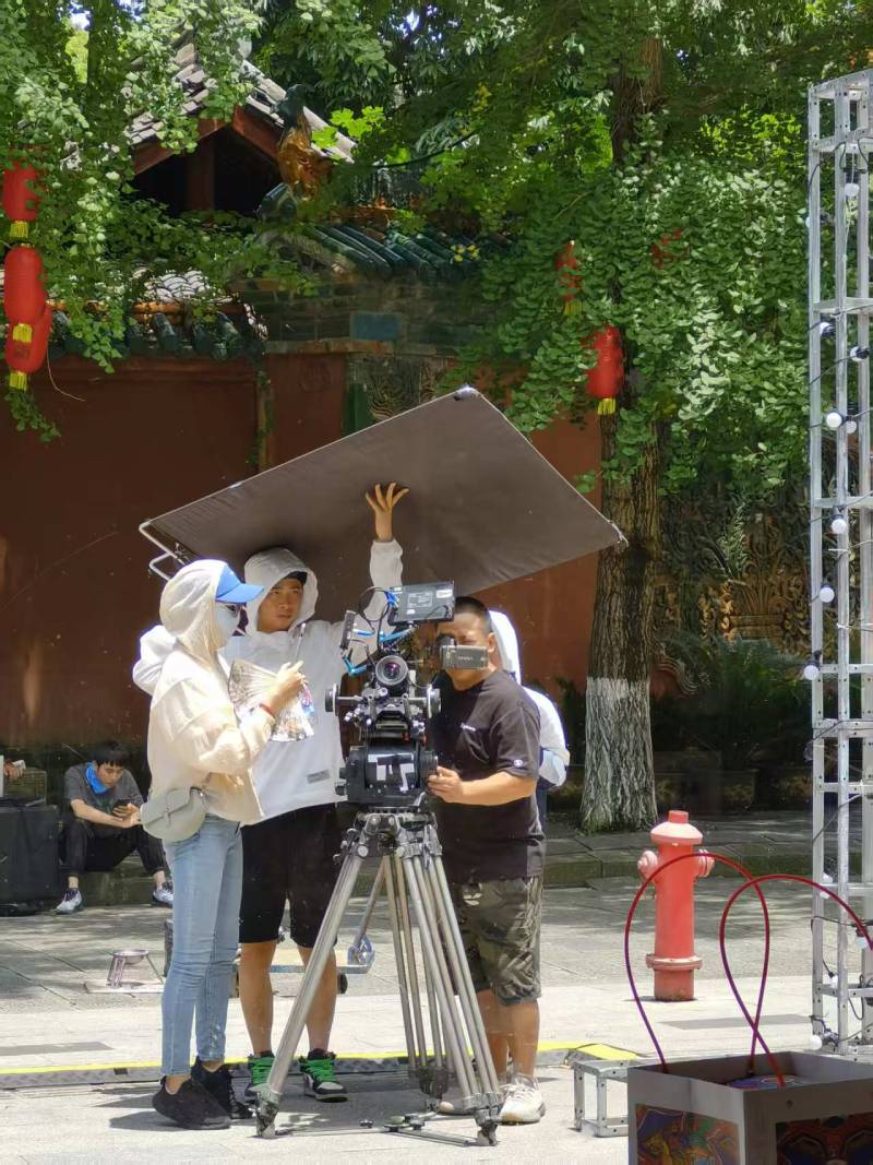 南湖区TVC拍摄公司：资深团队坐镇，打造现象级广告作品的幕后推手
